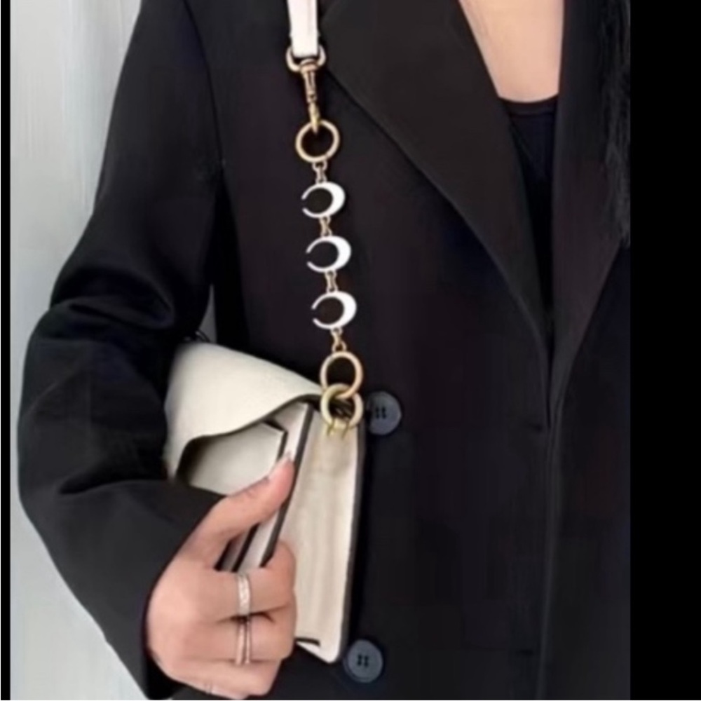 Bag/Purse chain extender. 2 Piece set This one is Brown & Silver C's Bag/Purse